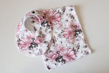 Load image into Gallery viewer, Alaska White Burp Cloth