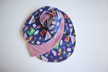 Load image into Gallery viewer, Aussie Treats Bib