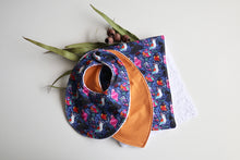 Load image into Gallery viewer, Henrietta Birds Burp Cloth