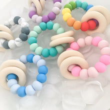 Load image into Gallery viewer, GUMMI Silicone Teether