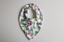 Load image into Gallery viewer, Pink Princess Bib