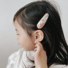 Load image into Gallery viewer, Poppy Hair Clips