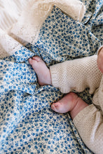 Load image into Gallery viewer, Blanket - Cottage Collection