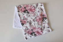 Load image into Gallery viewer, Alaska White Burp Cloth