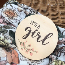 Load image into Gallery viewer, Gender Reveal or Pregnancy Milestone Discs
