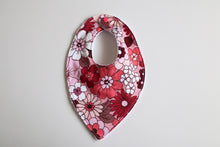 Load image into Gallery viewer, Quinn Bib
