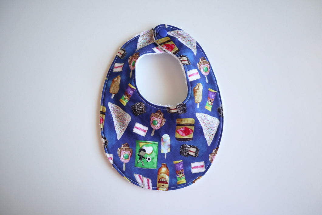 Aussie Treats Bib