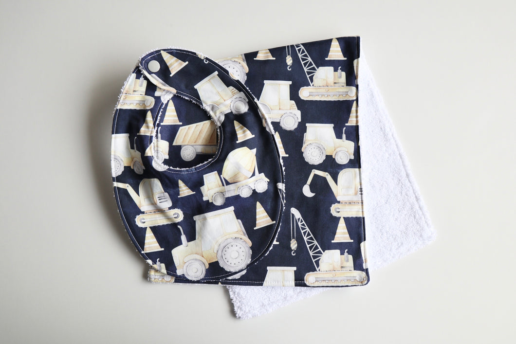 Riley Navy Burp Cloth