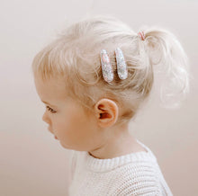 Load image into Gallery viewer, Little Lillia Hair Clips
